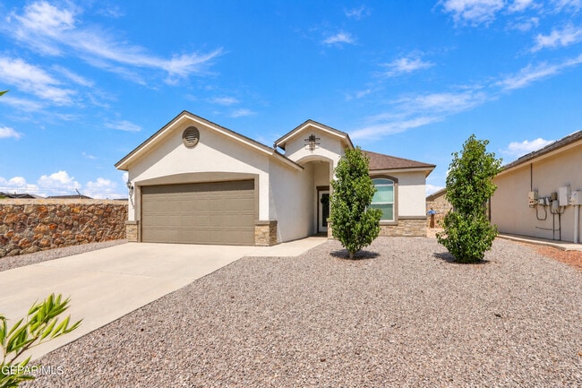 Photo - 13805 Garforth Ave