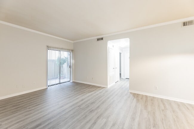 Photo - 10047 Westpark Dr Unit 49