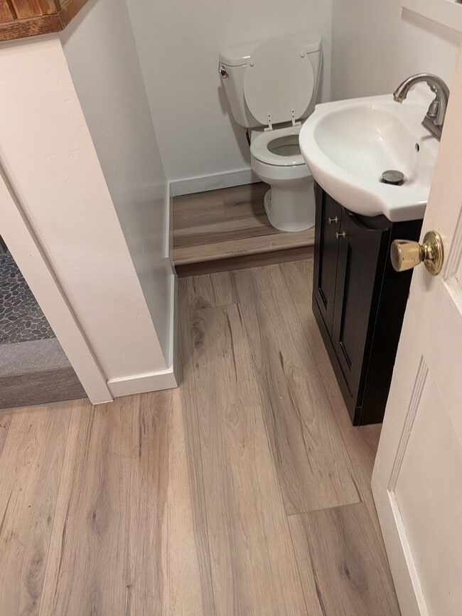 Building Photo - La Mesa