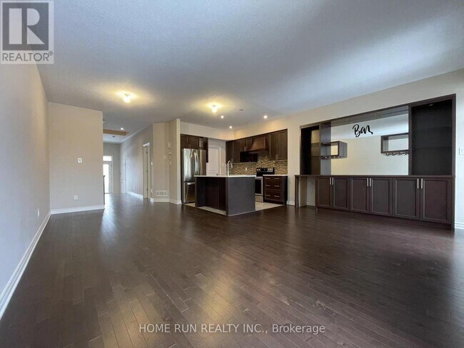 Photo - 333 Ardmore St