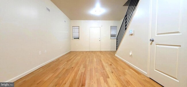 Photo - 4679 N 16th St