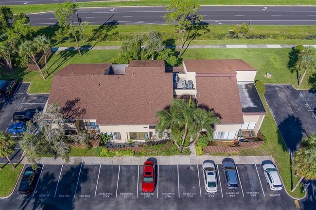 Building Photo - 890 N Village Dr Unit 103 Rental