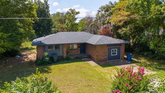 Photo - Updated 4-Bedroom Home in Midwest City with Modern Touches