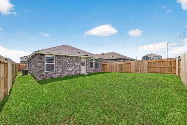 Photo - 16846 Spotted Oak Dr