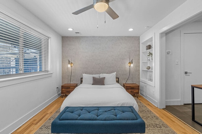 Photo - 1136 Crescent Ave NE Unidad FL2-ID1356315P