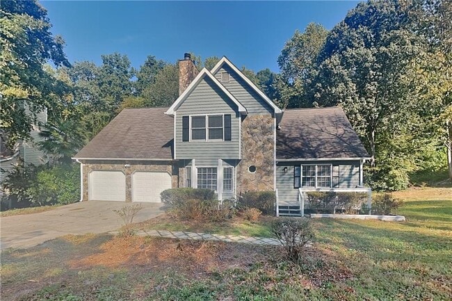 Photo - 121 Chantilly Ln House