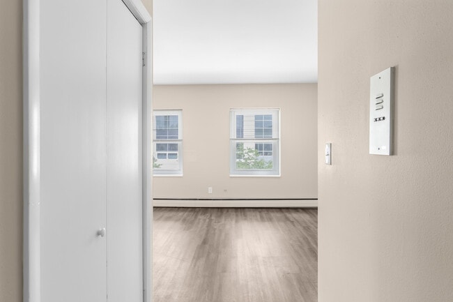 Photo - 2311 E North Ave Unit 2