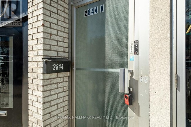 Photo - 2844 Danforth Ave