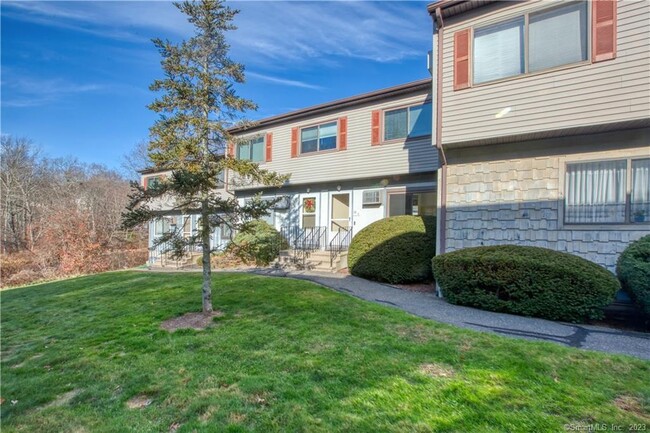 Photo - 88 Lantern Park Dr Condo Unit 4