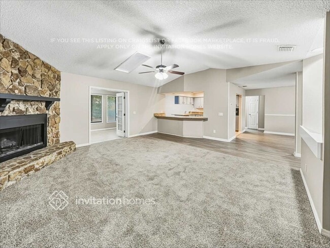 Photo - 2112 Jonathan Ln