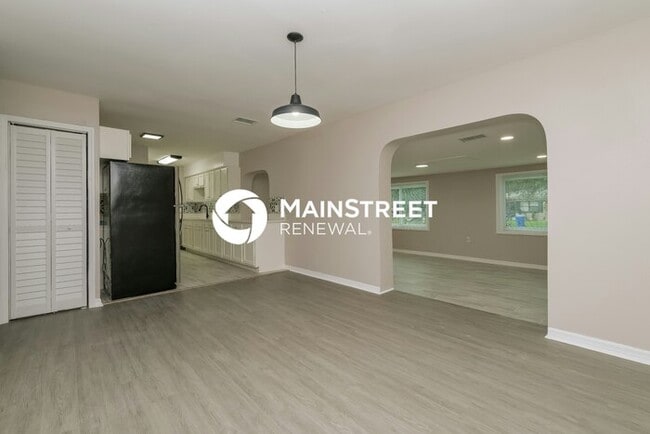 4 Bedroom Pet-Friendly Home in Tampa, FL with Main Street Renewal
