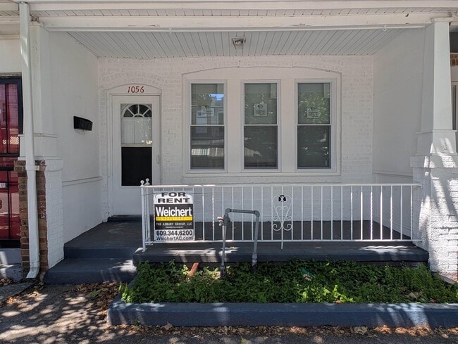1056 N Ohio Ave