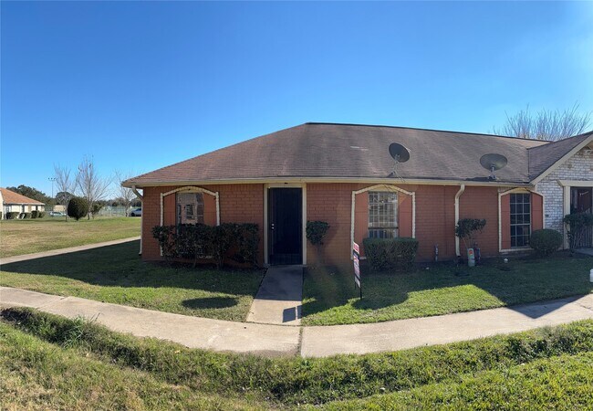 Photo - 15335 Buckle Ln Unit 5335