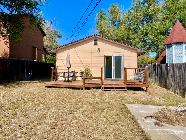 Photo - 709 W Cucharras St