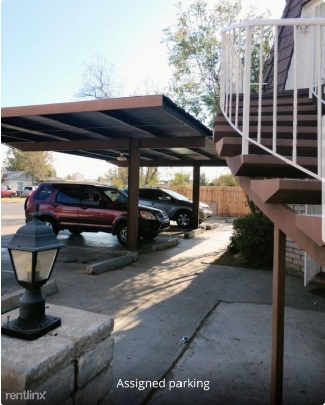 1138 E 2nd St Unit C