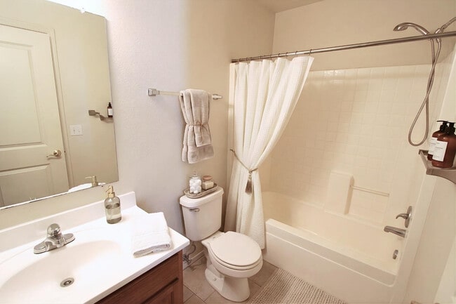 Photo - 8590 W Magnum Dr Unit B