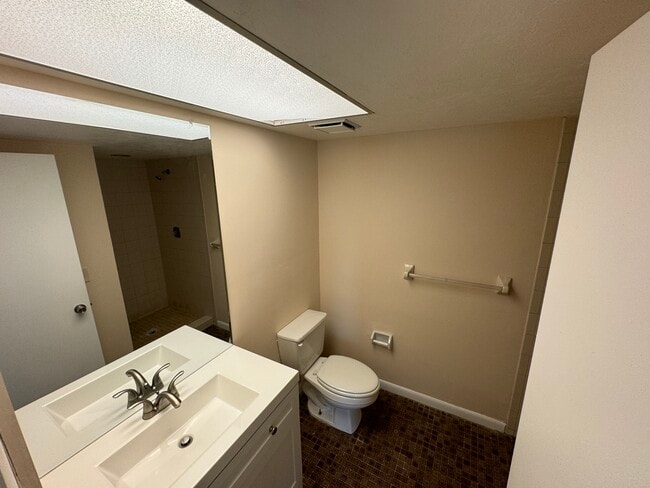 Photo - 27601 Arroyal Rd