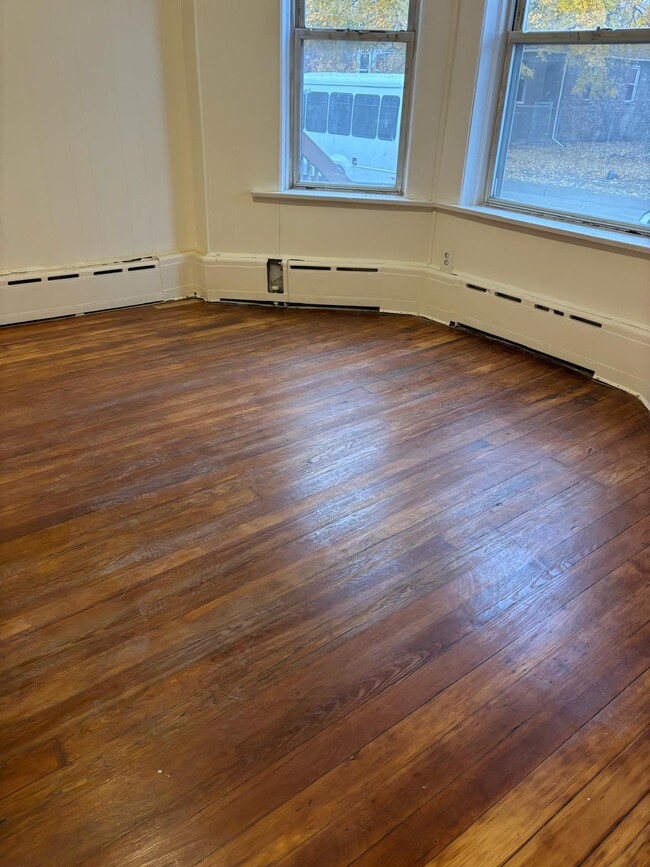 Photo - 11305 S Edbrooke Ave Unit 1