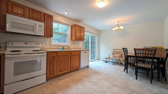 184 Brock St Unidad B