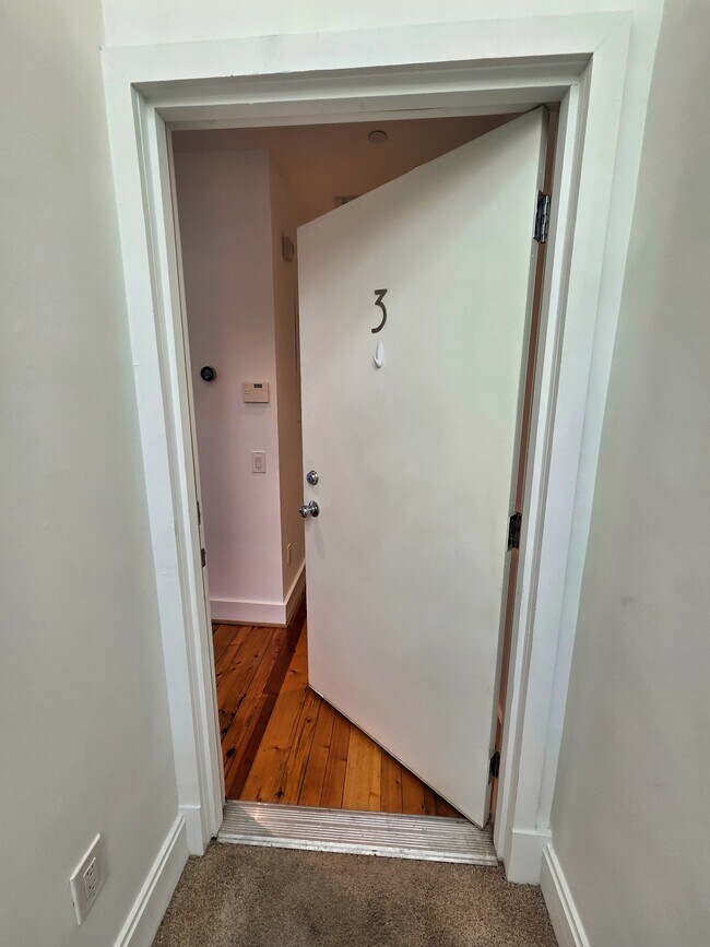 Photo - 1350 Randolph St NW