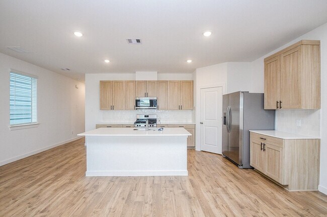 Photo - 3578 Lovebird Ln