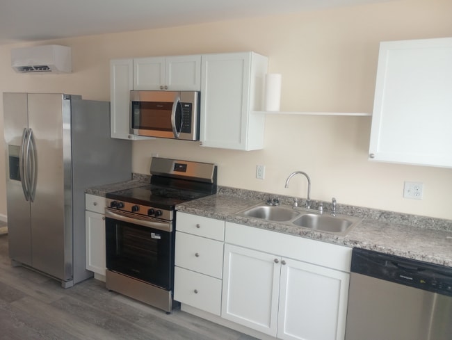 Photo - 10 Boulder Dr