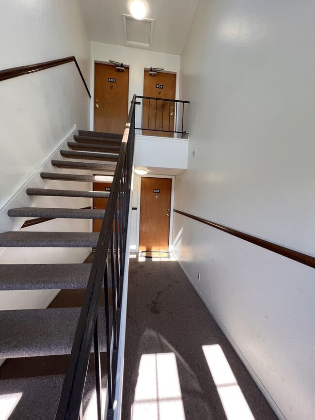 Photo - Spacious 1 Bedroom 1 Bath in the heart of Coralville!