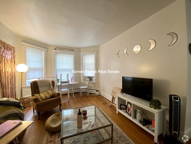 Building Photo - 447 Park Dr Unit 447-3C Rental