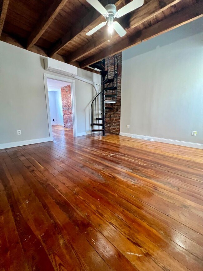 Photo - 713 S 2nd St Unit 3