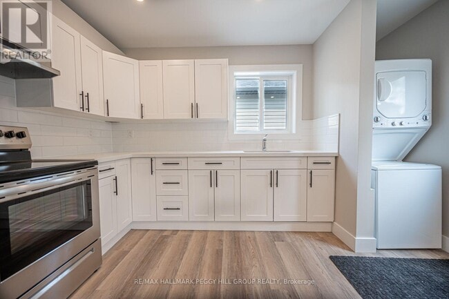 Photo - 176 Cundles Rd W