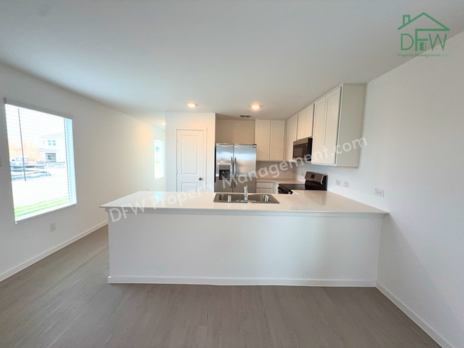 Photo - Brand-New 2026 Corner Home for Lease in Princeton – 4 Bed, 2.5 Bath with Stainless Steel Kitchen ...