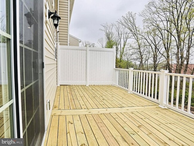 Photo - 4935 Laurel Valley Ln