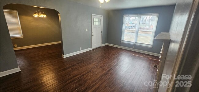 Photo - 400 Keswick Ave