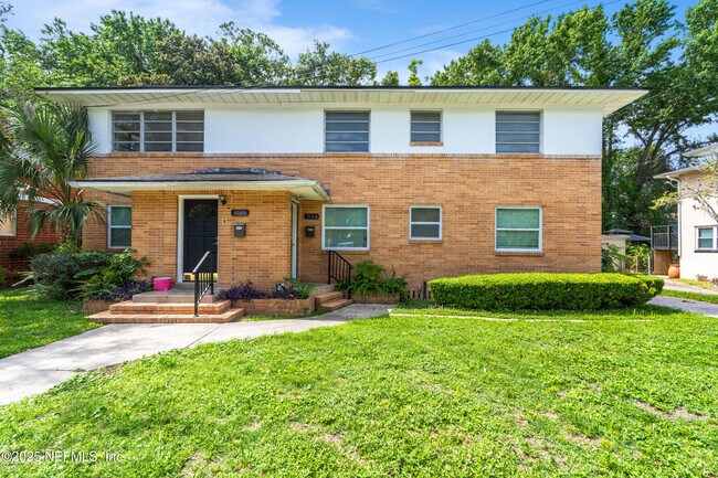 Building Photo - 3144 Belden St Rental