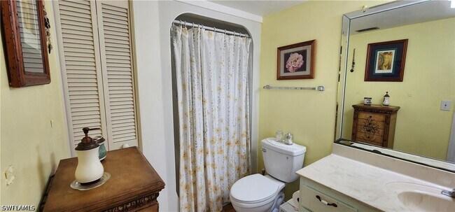 109 Georgetown Blvd Unit 109
