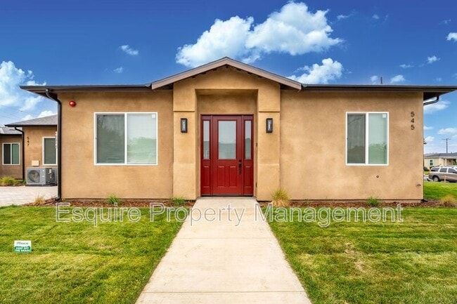 Building Photo - 545 Carty Dr