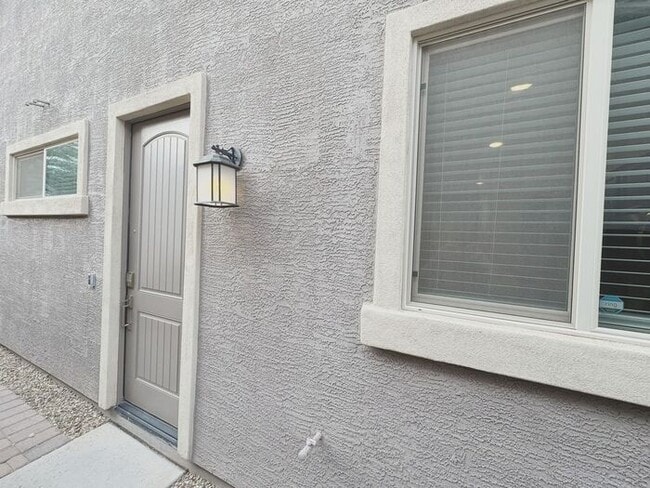 Photo - Former Builder's Model Home! 4bd/3ba Next Gen Model! Fully Upgraded!