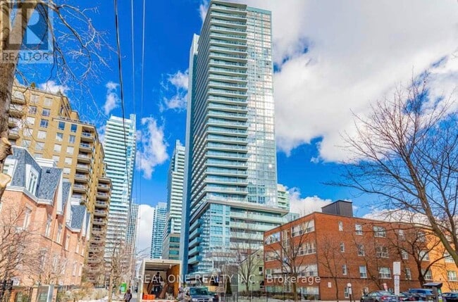 Photo - 125 Redpath Ave Unité Ph112