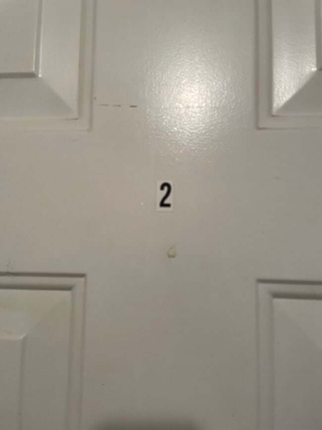 Unit 2, 1 st floor - 6941 Plaza Dr Unit 2