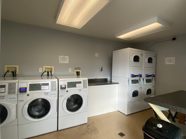 Photo - 164 W Wall St Unit A9