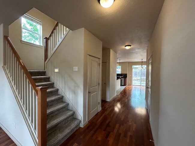 Photo - Spacious 4 Bed, 2.5 Bath Home!