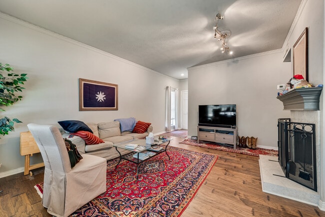 Photo - 4349 Bellaire Dr S Unit 228