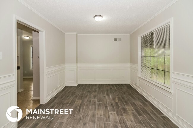 Photo - 6063 Colonyhill Dr