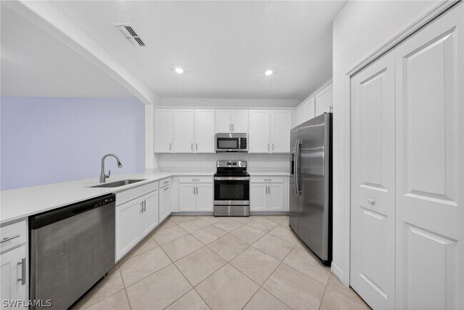 Photo - 2224 Dragonfruit Wy