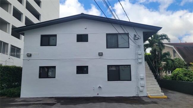 Photo - 43 Glen Royal Pkwy Unit 2