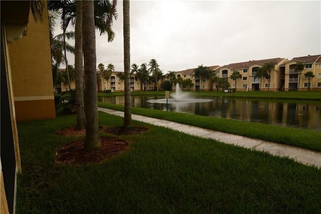 Building Photo - 2620 S University Dr Unit 204 Rental