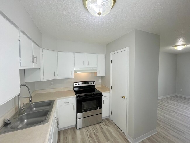 Burbank Village Apartments