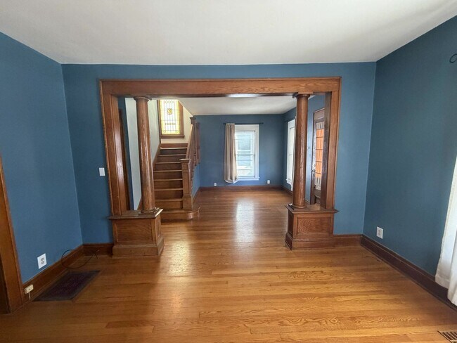 504 Bryant Ave Unit 1