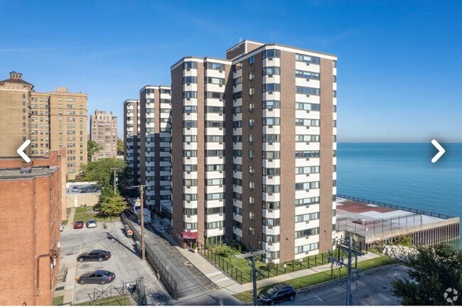 Photo - Lake Terrace Condominiums Unit 1007