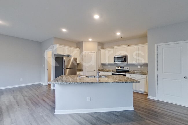 Photo - 3440 Bridgewood Dr